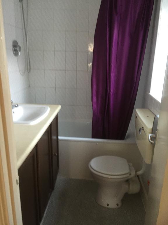 Guest house Colnbrook